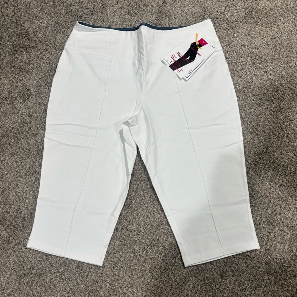 WOMEN WITH CONTROL NWT Summery White Capris